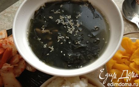 Рецепт "Миёккук" - суп из морской капусты