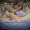 Творожный пирог с тушеными яблоками