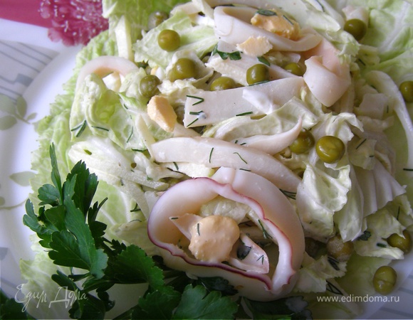 Салат из пекинской капусты с кальмарами - пошаговый рецепт с фото на Готовим дома