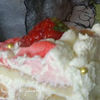 Торт «Нежный» с крем-чизом и клубникой