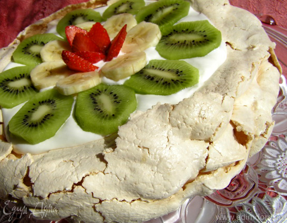Бисквитный торт с фруктами и взбитыми сливками - пошаговый рецепт с фото на вороковский.рф