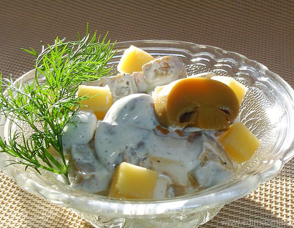 Грибной салат с сыром - кулинарный рецепт. Миллион Меню