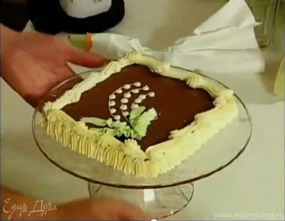 Как приготовить торт Киевский. Видео рецепт от шеф-кондитера Александра Селезнева