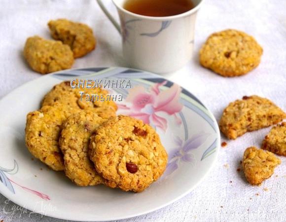 Кукурузное печенье с миндалем, фундуком и ароматом ванили