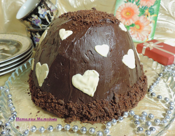 Шоколадный торт с клубникой «Цукотто»