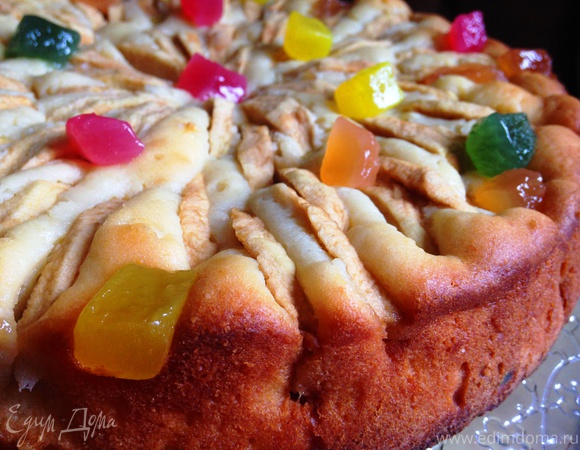 Творожный пирог с яблоками и цукатами "Весеннее настроение"