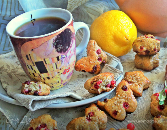 Пряники с брусникой на цельнозерновой муке