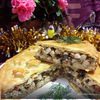 Пирог на майонезе с курицей, капустой и грибами