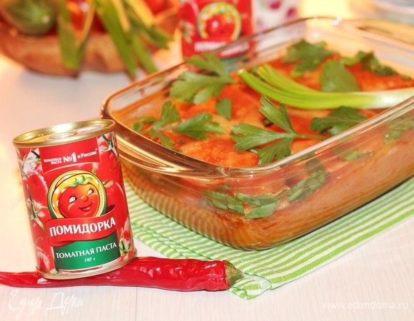 Блинчики с начинкой в томатно-сметанном соусе