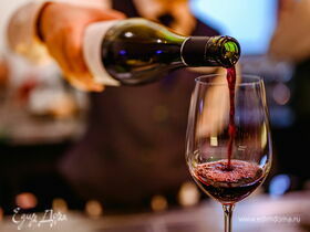Какое вино пить при отсутствии поставок из Европы: мнение эксперта