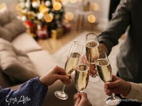 Нутрициолог предупредила об опасности шампанского в новогоднюю ночь