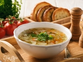 Обед без «первого»: диетолог Соломатина назвала самые полезные и вредные супы