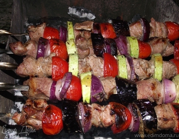 Шашлык с пользой: рецепт сочного мяса и овощей без вреда для здоровья