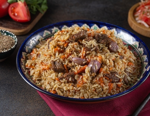 Что это за липкая каша? Всего одна ошибка превращает плов в "рис с мясом"