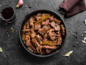 Жаркое получилось жестким? Возможно дело в распространенной ошибке, считают профессиональные шеф-повара Жаркое получилось жестким? Возможно дело в распространенной ошибке, считают профессиональные шеф-повара