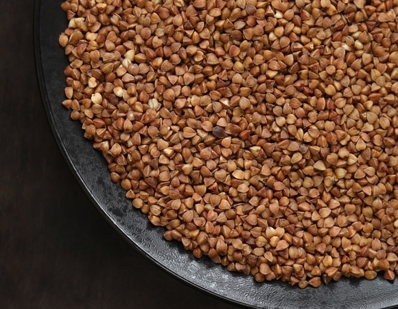 Не "ленивая", а более полезная: гастроэнтеролог оценил старый трюк с гречкой