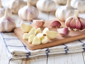 Несмотря на запах: для чеснока нашли неожиданное применение — освежающее Несмотря на запах: для чеснока нашли неожиданное применение — освежающее