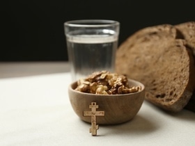 Как продержаться первые дни поста без срывов и что делать, если съели "запретное": ответили врач и священник Как продержаться первые дни поста без срывов и что делать, если съели "запретное": ответили врач и священник