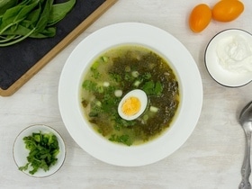 Готовим зеленые щи: шеф-повар Кудряшов объяснил, нужна ли по рецепту капуста Готовим зеленые щи: шеф-повар Кудряшов объяснил, нужна ли по рецепту капуста