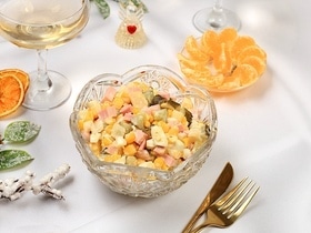 С чего начинать застолье, чтобы не заболел желудок — берем на заметку совет эндокринолога С чего начинать застолье, чтобы не заболел желудок — берем на заметку совет эндокринолога