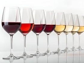 Почти всем: кому отлично подойдет вино-"нулевка"? Почти всем: кому отлично подойдет вино-"нулевка"?