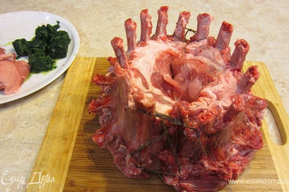 Рецепт приготовления Мясной короны из свиных рёбрышек