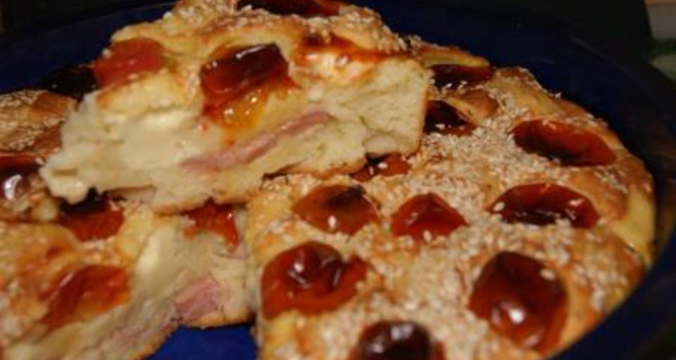 Пирог с ветчиной, сыром и помидорами, пошаговый рецепт на