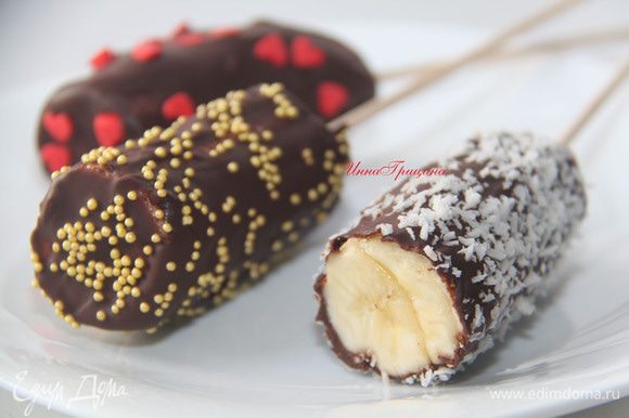 Банан в шоколадной глазури на палочке - рецепт от Гранд кулинара