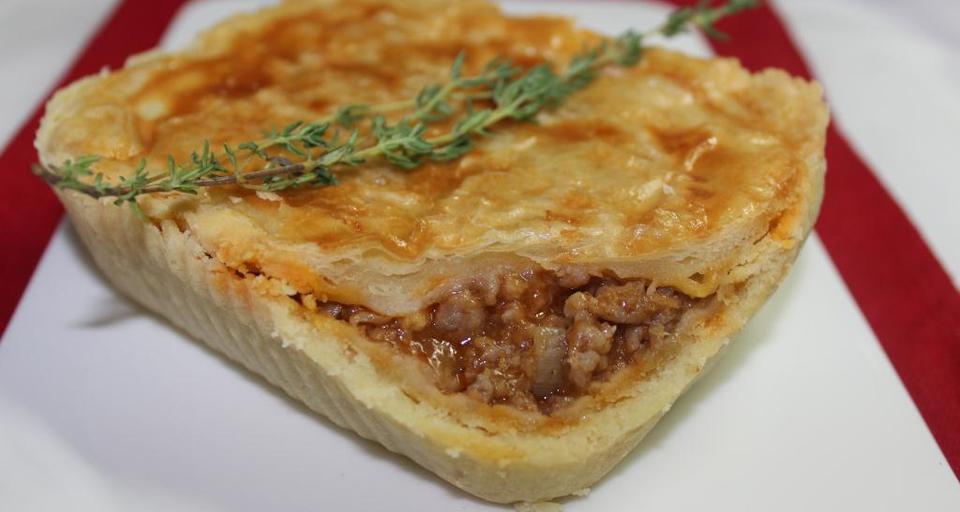 Мясной пирог Wagyu meat pie