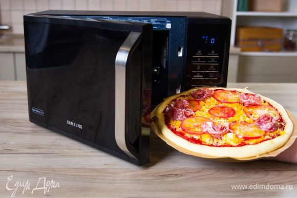 Как приготовить: Быстрая пицца в микроволновке — рецепт и советы от Бабушки Эммы