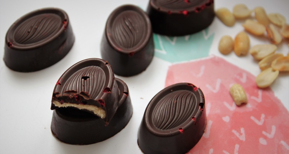 Ореховые конфеты в шоколадной «шубке» - рецепты приготовления
