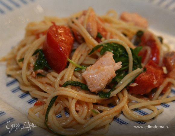 Спагетти с рыбой в сливочном соусе