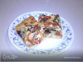 Постная пицца с грибами и помидорами