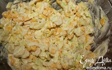 Рецепт Салат из кукурузы с сухариками