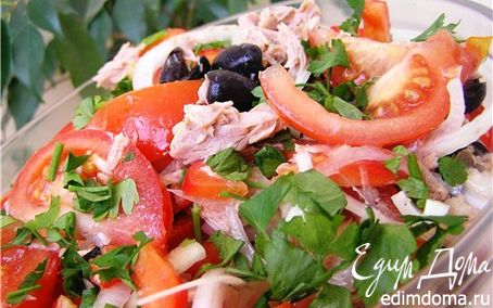 Рецепт Салат с перцами, помидорами и тунцом