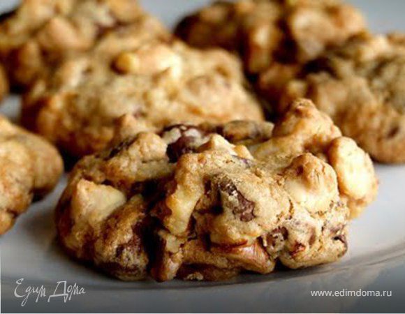 Печенье с орешками и шоколадом