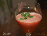 Морковно-томатный сок с имбирем и петрушкой