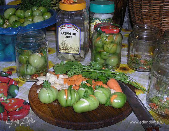 Салаты из помидор: 10 рецептов заготовок на зиму » Сусеки