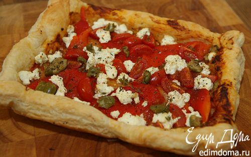 Рецепт Открытый пирог с творогом, перцем и помидорами черри
