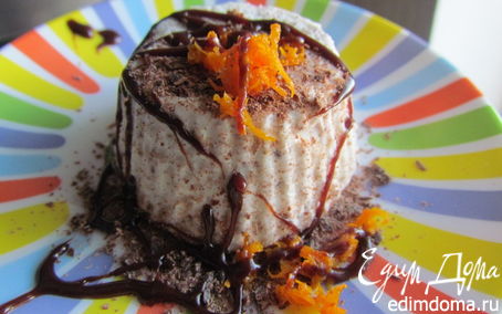 Рецепт Школадно-апельсиновое мороженое с теплым шоколадным соусом :)