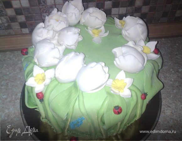 Торт "Цветы, травичка и букашки"