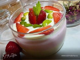 Творожно-ягодный десерт