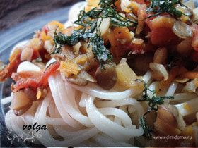 Спагетти с чечевичным соусом (для Вениамина и Эдгара)
