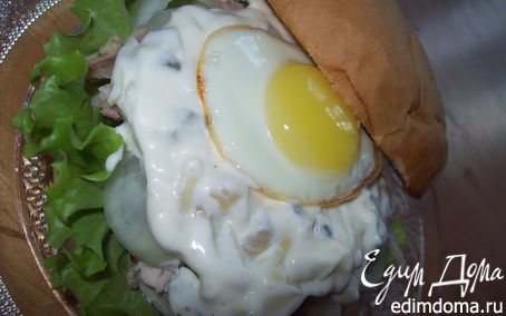 Рецепт Сэндвич с курицей, горчицей и перепелиным яйцом