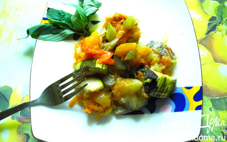 Рецепт Рыба под овощной подушкой в горшочке