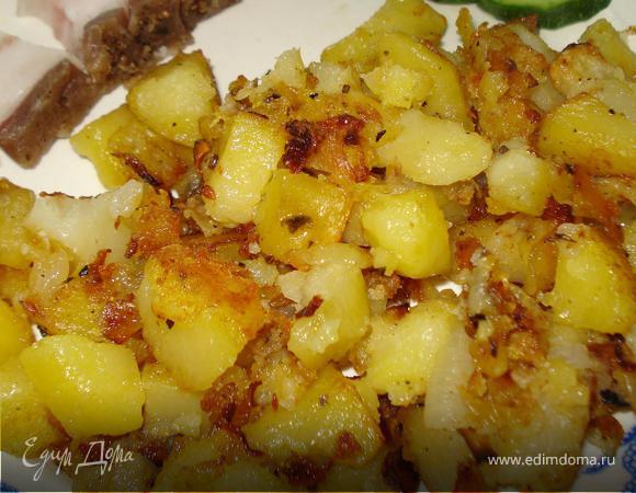Картофель, запеченный с луком, – рецепт приготовления в духовке