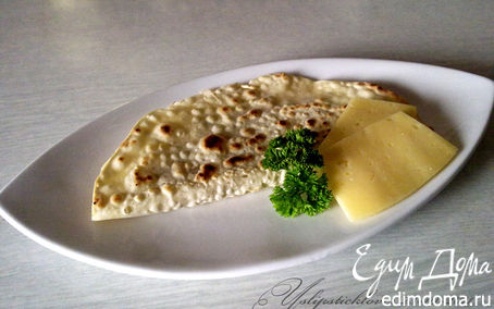 Рецепт Лепешка с сыром, орехами и зеленью