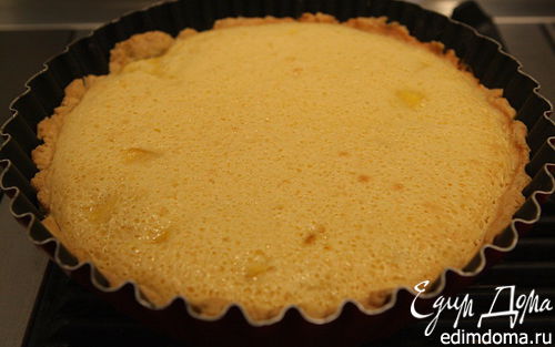Рецепт Песочный пирог с миндалем и манго