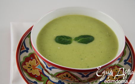 Рецепт Нежный kрем-пюре из кабачков с мятой и козьим сыром в пароварке
