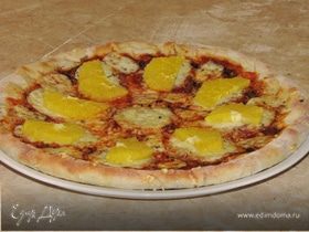 Пицца с салями и апельсином